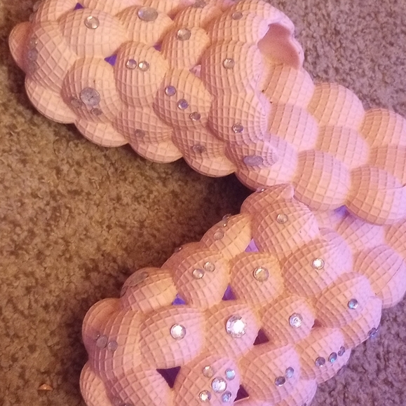 Bubble slides, Size: 10, Color: Pink - Picture 3 of 3